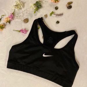 NIKE COMPRESSION SPORTS BRA
